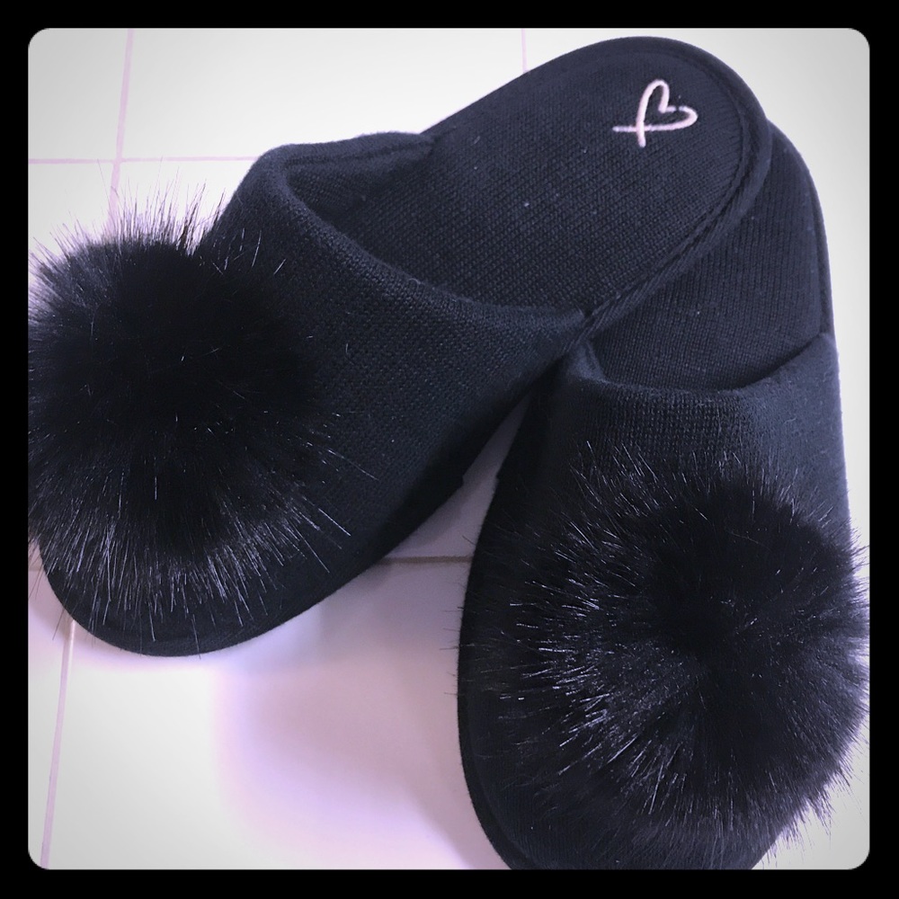 VS slippers